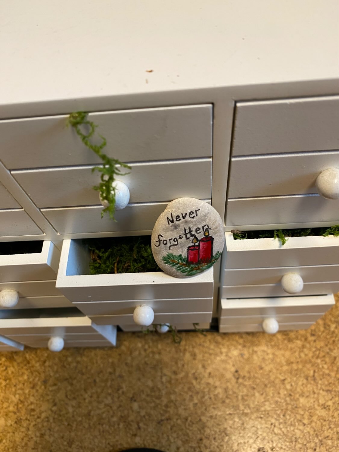 Deko Stein "Never forgotten" (Candles)