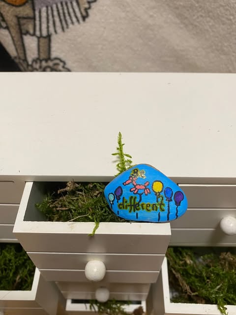 Deko Stein "Be different" (Ballons)