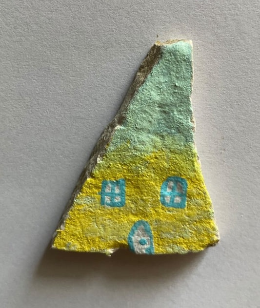 Deko Stein "Goblin house" (yellow)