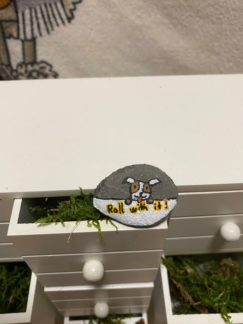 Decorative stone "Snailed it"